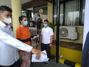 Polisi: Millen Cyrus Juga Positif Amphetamine Polisi: Millen Cyrus Juga Positif Amphetamine