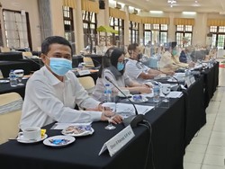 Anies Atur Kriteria Masker, PAN DKI Minta Warga Diedukasi