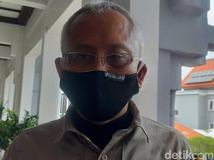 Komisi II DPR RI Kunjungi Surabaya Bahas Kesiapan Pilkada 2020 Komisi II DPR RI Kunjungi Surabaya Bahas Kesiapan Pilkada 2020