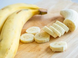 Sering Disajikan di Meja, Ini 7 Efek Samping Pisang yang Harus Diwaspadai