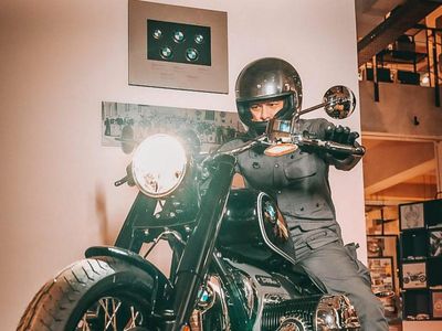 Ariel Noah Pamer Tunggangan Anyar BMW R 18 First Edition