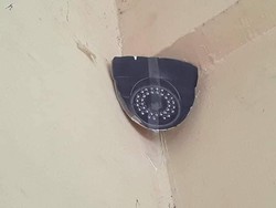 Terekam CCTV! Aksi Pencurian Mobil Dinas Desa Sukarame Saat Sahur