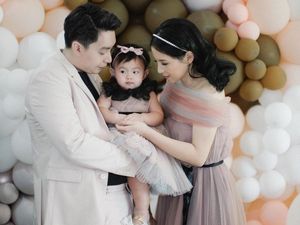 Edric Tjandra Menangis di Perayaan Ultah Pertama Anaknya, Kenapa? Edric Tjandra Menangis di Perayaan Ultah Pertama Anaknya, Kenapa?