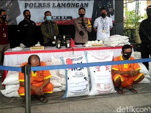 Polisi Bongkar Kasus Gula Rafinasi Dijual Konsumsi di Lamongan