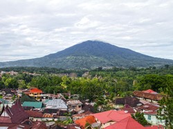 Tolong, Kelakuan 4 Pendaki Gunung Singgalang Ini Jangan Ditiru!