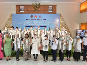 52 Perajin Skala UMK di Yogyakarta Dapat Pelatihan Wirausaha