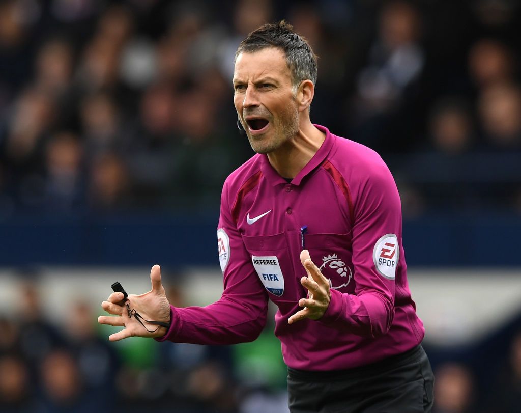 WEST BROMWICH, ENGLAND - APRIL 29:  Referee, Mark Clattenburg reacts the Premier League match between West Bromwich Albion and Leicester City at The Hawthorns on April 29, 2017 in West Bromwich, England.  (Photo by Shaun Botterill/Getty Images)