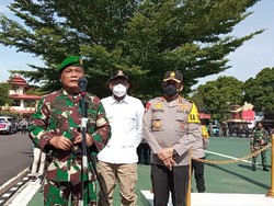 Kodam III Siliwangi Akan Bongkar Baliho Tak Tertib Termasuk Milik HRS