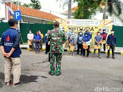 Pasien RS Darurat di Jatim Melonjak, Didominasi Klaster Keluarga