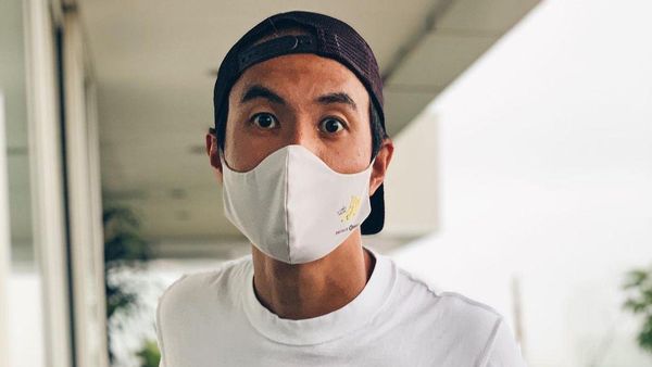 Jarang Terekspos, Ini Potret Rumah Daniel Mananta yang Penuh Tanaman Hijau