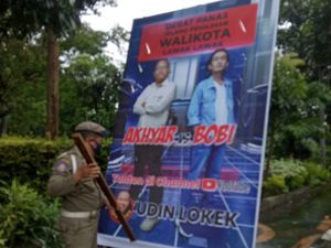 Tak Cuma Punya HMI, Satpol PP Medan Bakal Copot Semua Spanduk Langgar Aturan