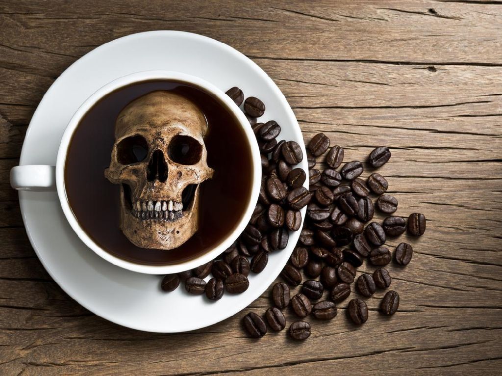 Tragis! 5 Orang Ini Meninggal Usai Minum Kopi Tragis! 5 Orang Ini Meninggal Usai Minum Kopi