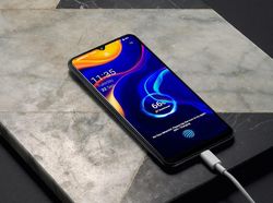 Vivo V20 SE Aquamarine Green Terisi 62% dalam 30 Menit