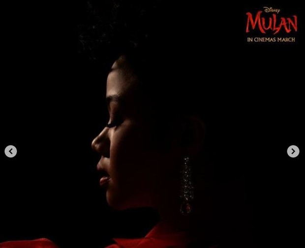 Yura Yunita dalam poster OST Mulan 'Reflection'/Sumber Disney Indonesia Penyanyi Yura Yunita terpilih membawakan OST Mulan 'Reflection'