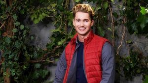 Foto: Ini Bintang Reality Show yang Dikira Gay, Faktanya...