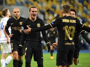 Dua Wajah Barcelona: Sempurna di Liga Champions, Jeblok di LaLiga