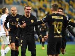 Dua Wajah Barcelona: Sempurna di Liga Champions, Jeblok di LaLiga