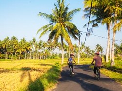 Hobi Gowes? Coba 5 Tempat yang Asyik Dinikmati dengan Bersepeda