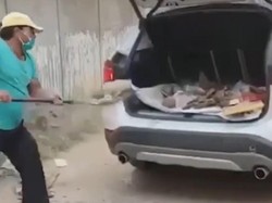 Mobil BMW Ini Buat Angkut Sampah