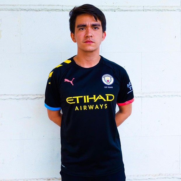 Christ Laurent/instagram.com/christlaurent Christ Laurent sempat menjalin hubungan selama 3 tahun dengan amanda manopo/instagram.com/christlaurent