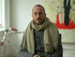 Darren Aronofsky Jawab Kritik Filmnya Eksploitasi Tubuh dan Rasa Sakit