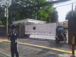 KPK Tangkap Edhy Prabowo, Kantor KKP Dijaga Ketat
