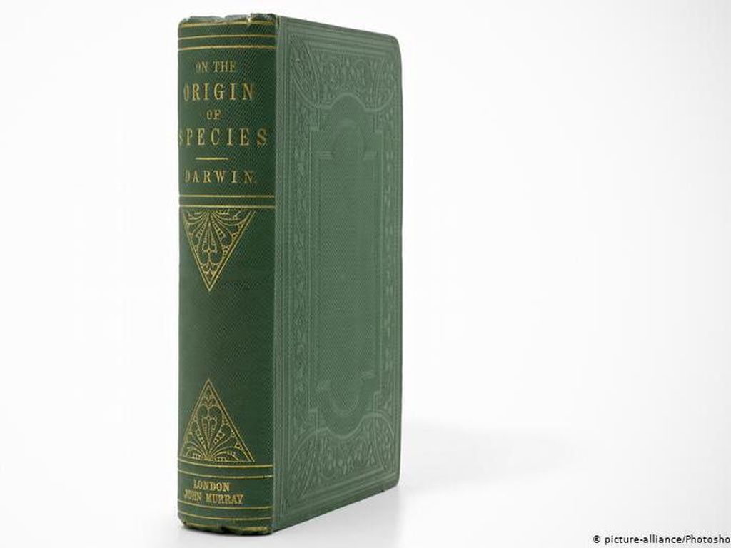 Wujud Buku Catatan Charles Darwin yang Akhirnya Ditemukan