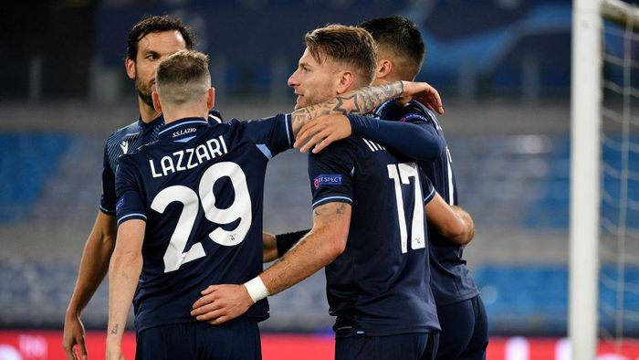 Lazio ROME, ITALY - NOVEMBER 24: Ciro Immobile of SS Lazio celebrate a third goal a pemalty with his team mates during the UEFA Champions League Group F stage match between SS Lazio and Zenit St. Petersburg at Stadio Olimpico on November 24, 2020 in Rome, Italy. (Photo by Marco Rosi - SS Lazio/Getty Images)