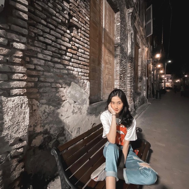 Potret cantik Keisya Levronka kontestan Indonesia Idol