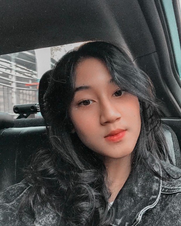Potret cantik Keisya Levronka kontestan Indonesia Idol