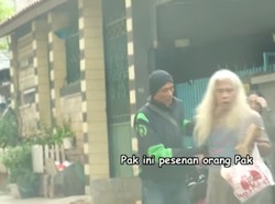 Orang Gila Pesan Makanan, Reaksi Driver Ojol Ini Bikin Terharu