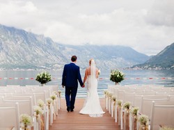 5 Tempat Unik untuk Nikah, Bikin Momen Sakral Makin Berkesan