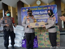 Pengajar SMA Hingga Gadik Sekolah Polisi Dapat Kejutan di Hari Guru Nasional