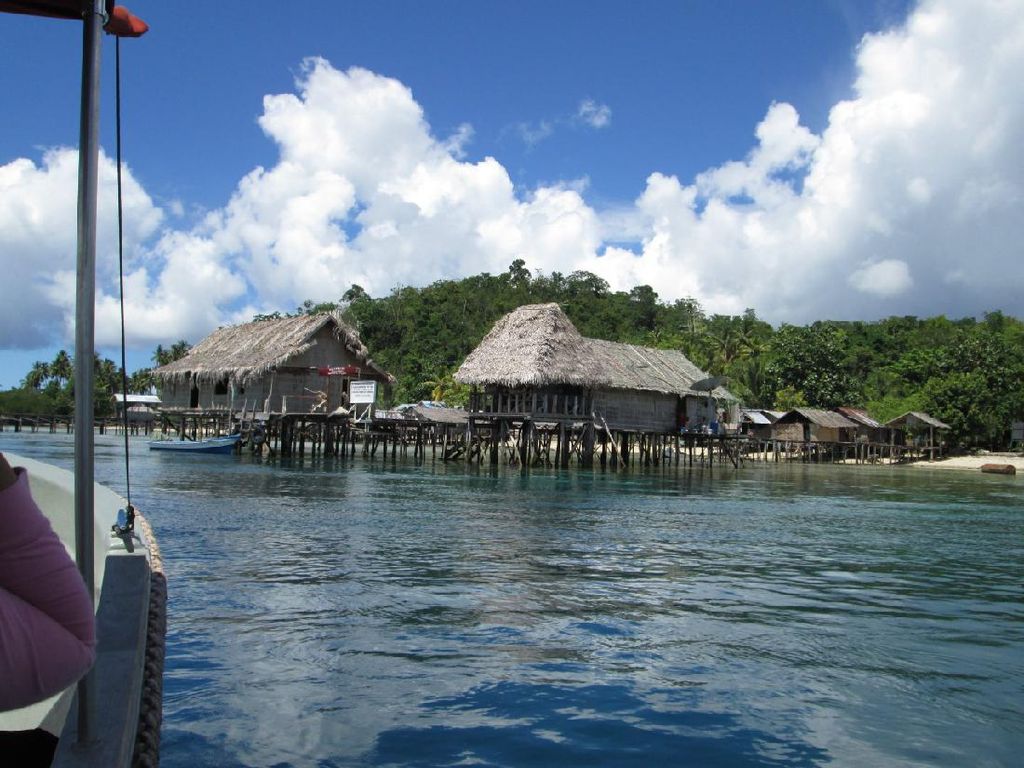 Sudah Masyhur, Kampung-kampung di Raja Ampat Ini Juga Cinta Lingkungan Sudah Masyhur, Kampung-kampung di Raja Ampat Ini Juga Cinta Lingkungan