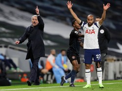 Lucas Moura Bikin Gol Tendangan Bebas yang Bagus ke Gawang Marine