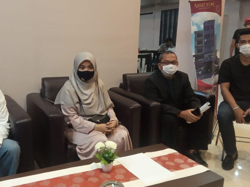 Amel Ketua Tim Cabup Belitung Timur Didakwa Fitnah, Pengacara Heran Amel Ketua Tim Cabup Belitung Timur Didakwa Fitnah, Pengacara Heran