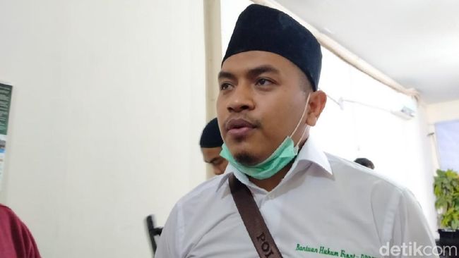 Kasus Kerumunan Massa HRS Naik Penyidikan, FPI: Diskriminasi Hukum Kasus Kerumunan Massa HRS Naik Penyidikan, FPI: Diskriminasi Hukum