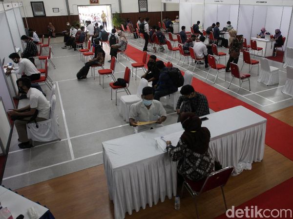 Bursa Kerja Khusus SMK Terapkan Protokol Kesehatan