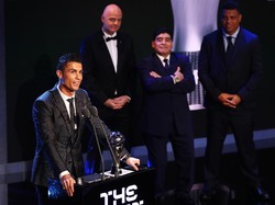 Duka Mendalam Ronaldo atas Meninggalnya Maradona