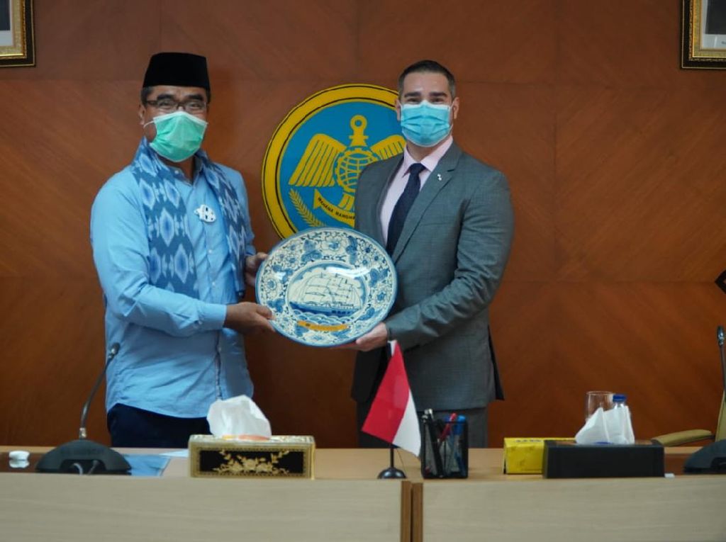 Dirjen Hubla Bertemu Dubes Panama, Bahas Kerja Sama Transportasi Laut Dirjen Hubla Bertemu Dubes Panama, Bahas Kerja Sama Transportasi Laut