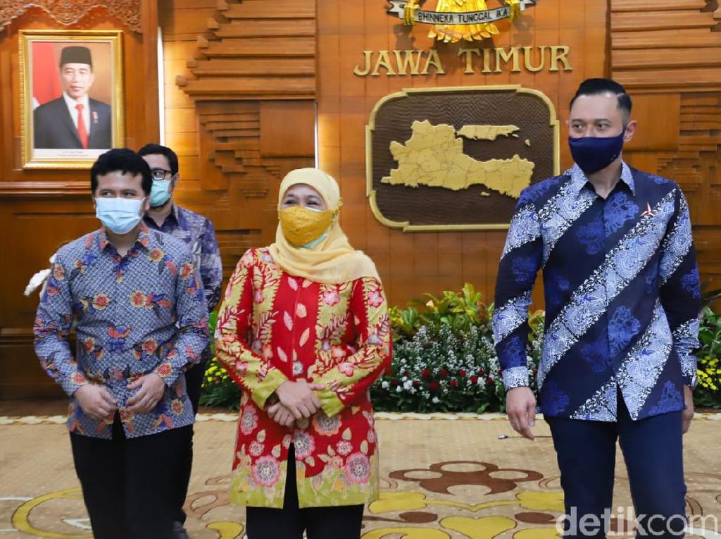 AHY Sebut Pertemuan dengan Gubernur Jatim Bukan Kunjungan Politik AHY Sebut Pertemuan dengan Gubernur Jatim Bukan Kunjungan Politik
