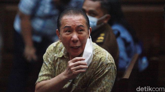 Ganjaran 4,5 Tahun Bui ke Djoko Tjandra Meski Seret Jenderal dan Jaksa Ganjaran 4,5 Tahun Bui ke Djoko Tjandra Meski Seret Jenderal dan Jaksa