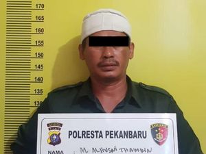 Ketua FPI Pekanbaru Tersangka Bubarkan Paksa Demo Tolak Habib Rizieq Ditahan