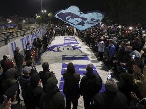 Maradona Tiada, Warga Naples Berduka