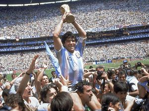 Timnas Inggris Mengucap Selamat Tinggal ke Diego Maradona Timnas Inggris Mengucap Selamat Tinggal ke Diego Maradona