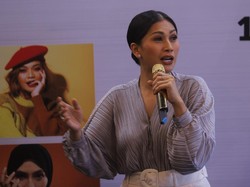 Tata Janeeta Beri Penjelasan soal Tudingan Hamil di Luar Nikah