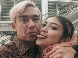 Pengumuman! Adipati Dolken dan Canti Tachril Menikah 18 Desember 2020