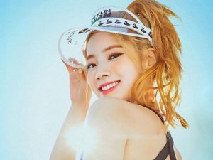 Personel TWICE Ini Kulitnya Cantik Sempurna, Dandan Tak Perlu Pakai Foundation