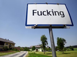 Setelah 1.000 Tahun, Kota Fucking Berganti Nama
