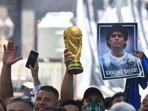 Semua Orang Ingin Menjadi Seperti Diego Maradona